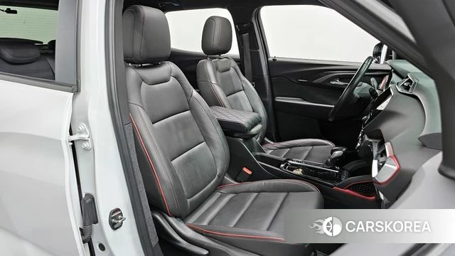 Chevrolet (GM Daewoo) Trailblazer 2020 Белый из Кореи, фото 2