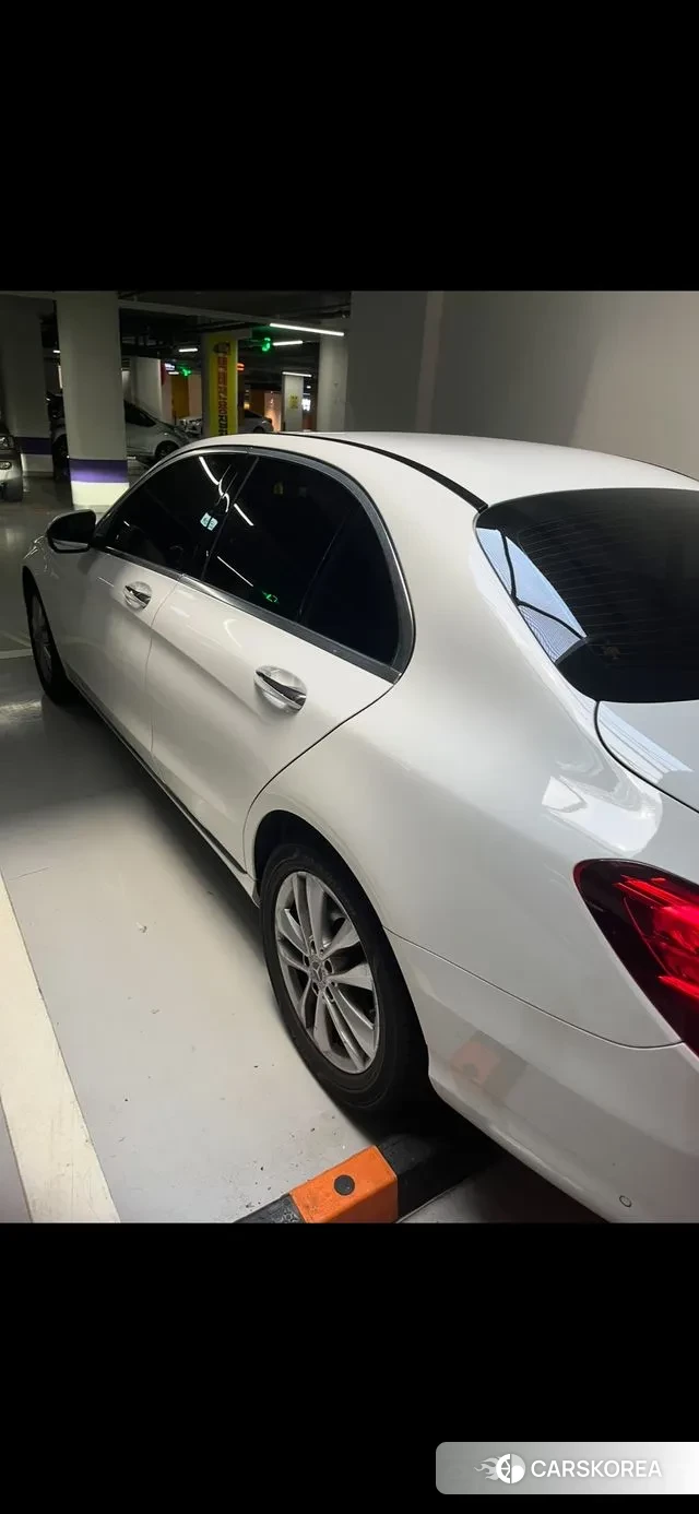 Mercedes-Benz C-Class W205 2019 Белый из Кореи, фото 2