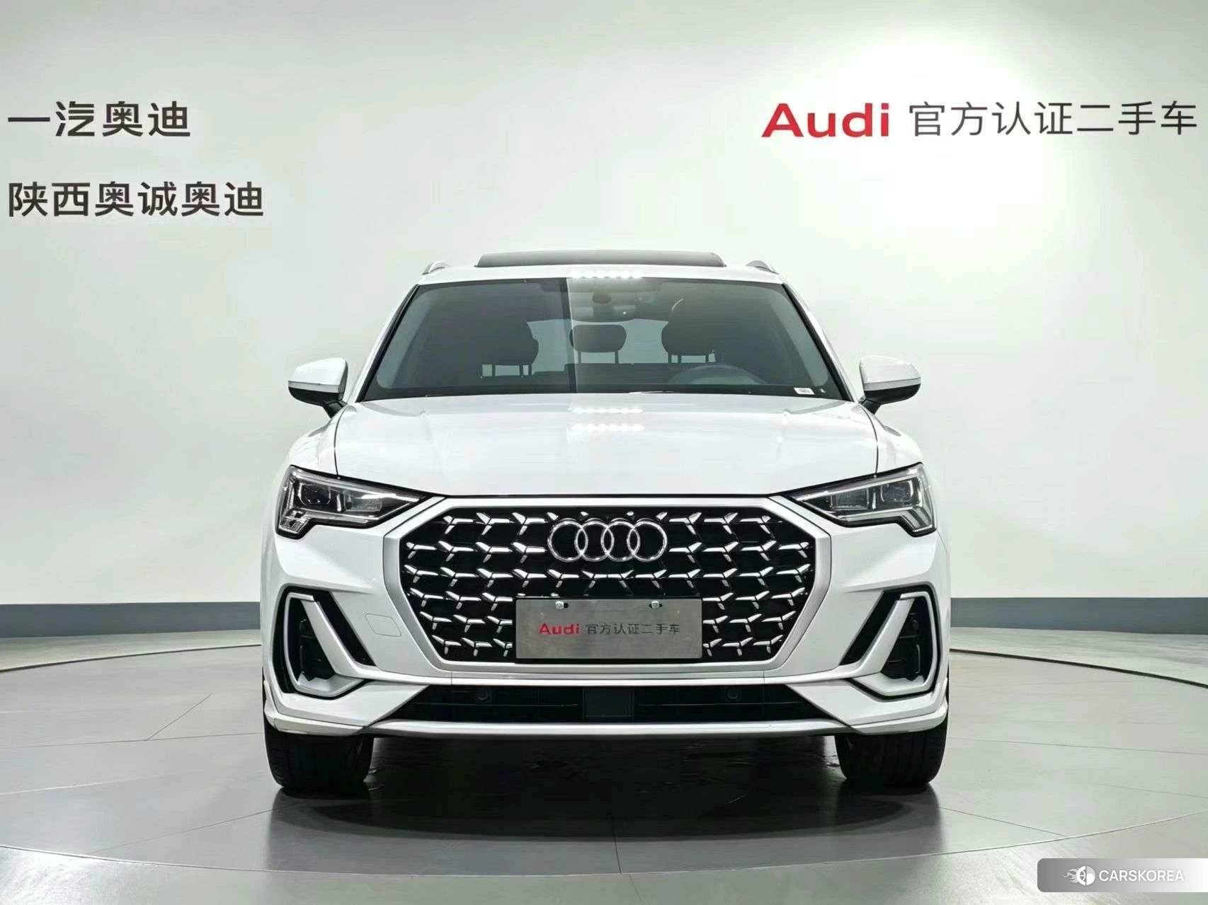 Audi Q3 2023 Белый из Китая, фото 2