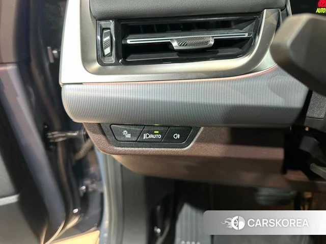 BMW 2 Series Active Tourer (U06) 2025 Синий из Кореи, фото 2