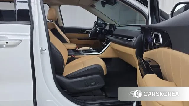 Kia Carnival 4th generation 2023 Белый из Кореи, фото 2