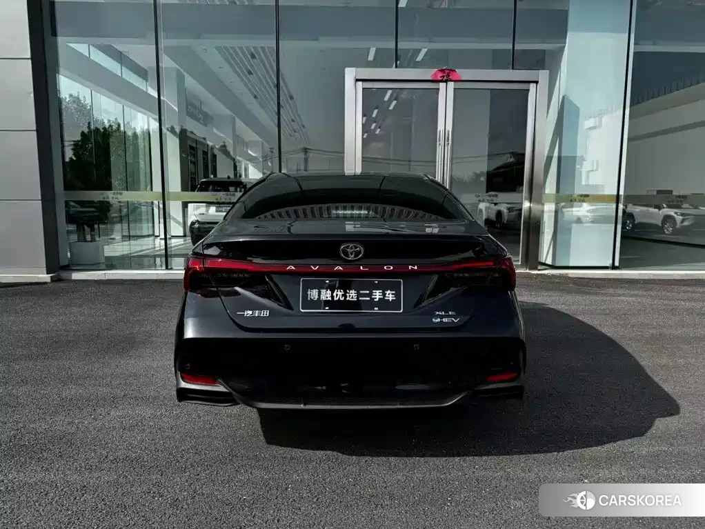 Toyota Avalon 2025 Черный из Китая, фото 2