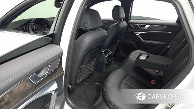 Audi A6 (C8) 2021 Белый из Кореи, фото 2