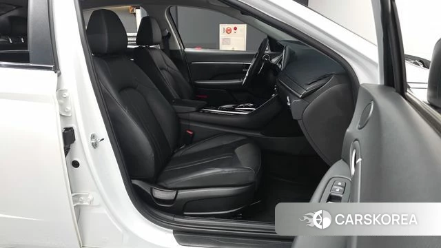 Hyundai Sonata (DN8) 2021 Белый из Кореи, фото 2