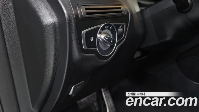 Mercedes-Benz GLC-Class X253 2022 Черный из Кореи, фото 2