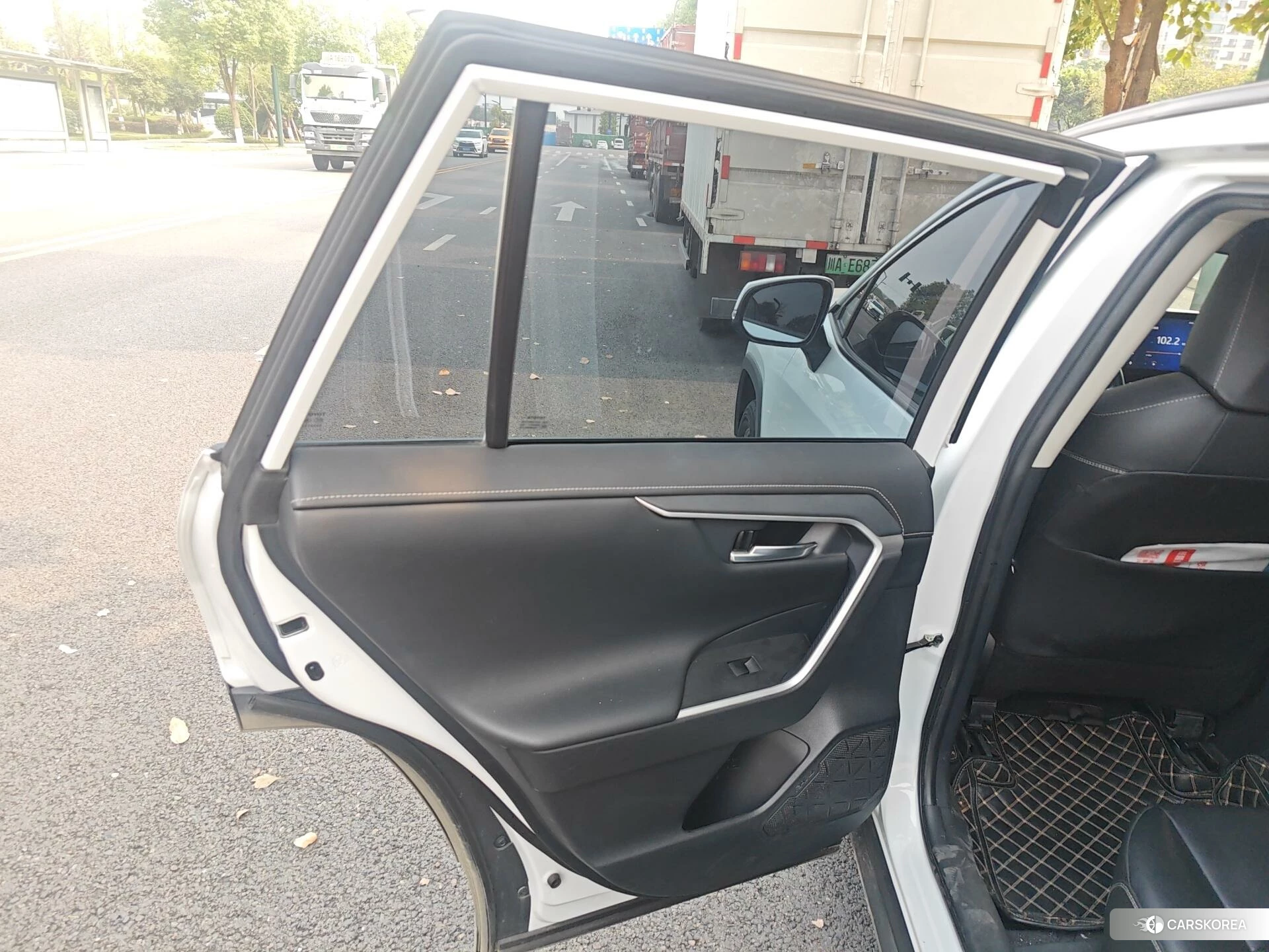 Toyota RAV4 Rongfang 2021 Белый из Китая, фото 2