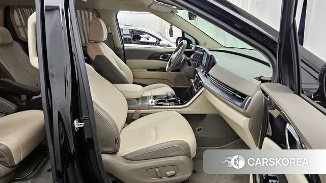 Kia Carnival 4th generation 2022 Черный из Кореи, фото 2