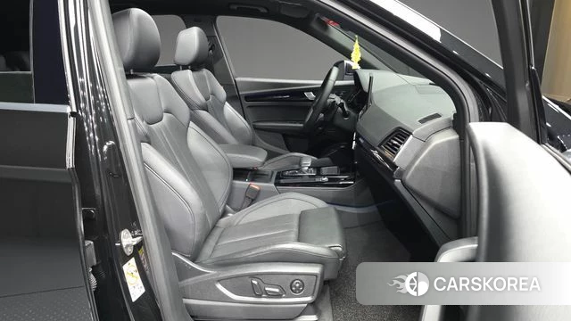 Audi Q5 (FY) 2024 Черный из Кореи, фото 2