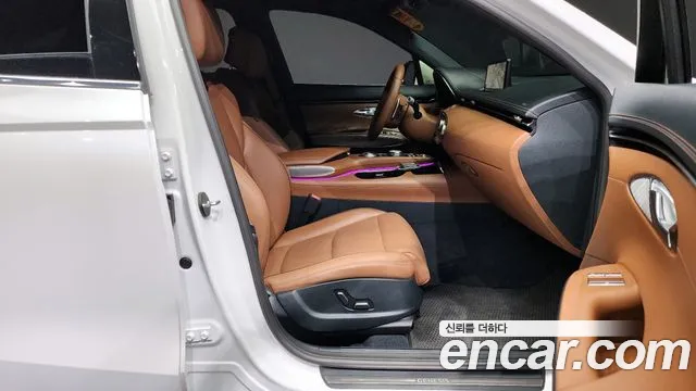 Genesis GV70 2021 Белый из Кореи, фото 2