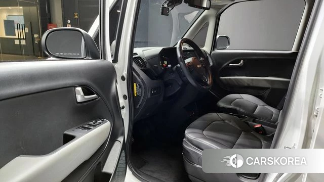 Kia The New Kia Ray 2023 Белый из Кореи, фото 2