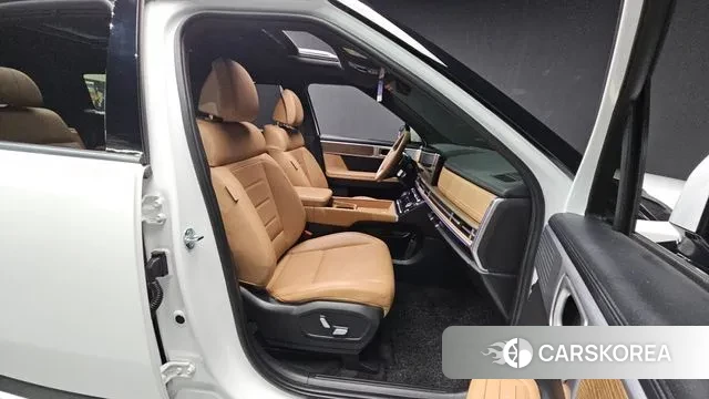 Hyundai Santa Fe (MX5) 2024 Белый из Кореи, фото 2