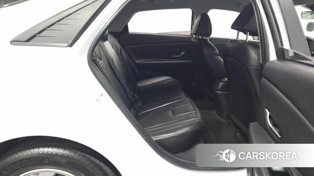 Hyundai Avante (CN7) 2022 Белый из Кореи, фото 2