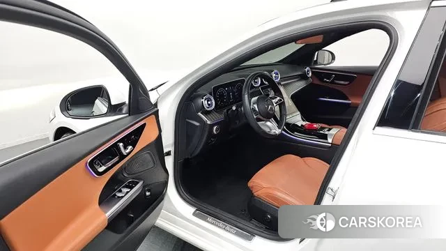 Mercedes-Benz C-Class W206 2023 Белый из Кореи, фото 2