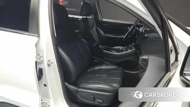 Hyundai The New Santa Fe 2021 Белый из Кореи, фото 2