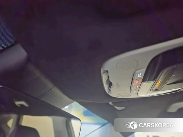 Kia Seltos 2022 Белый из Кореи, фото 2