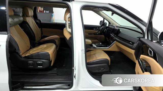 Kia Carnival 4th generation 2023 Белый из Кореи, фото 2