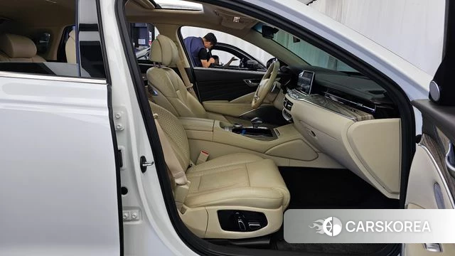 Kia The New K9 2nd generation 2022 Белый из Кореи, фото 2