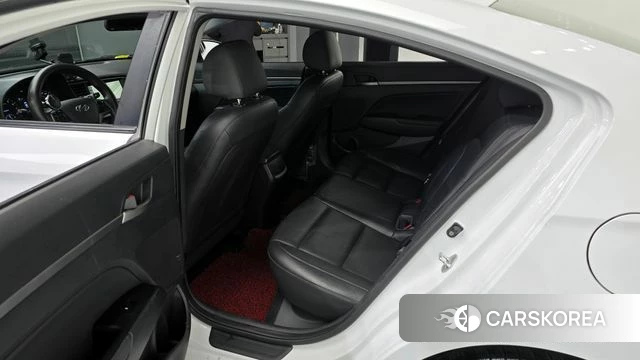 Hyundai Avante AD 2018 Белый из Кореи, фото 2