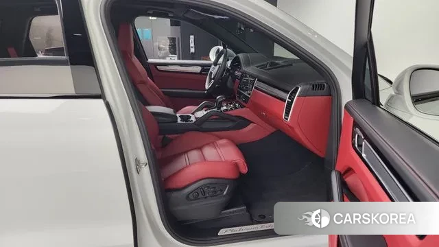 Porsche Cayenne (PO536) 2023 Белый из Кореи, фото 2