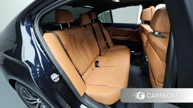 BMW 5 Series (G30) 2023 Синий из Кореи, фото 2