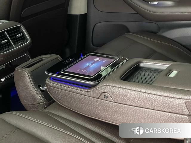 Mercedes-Benz GLS 2022 Черный из Китая, фото 2