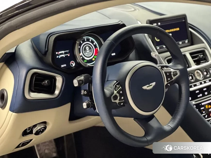 Aston Martin DB11 2019 Белый из Кореи, фото 2