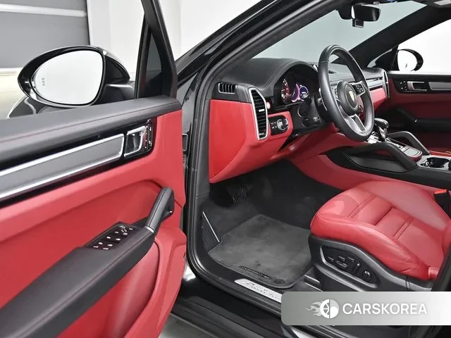 Porsche Cayenne (PO536) 2023 Черный из Кореи, фото 2