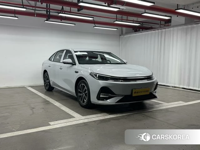 Geely Galaxy Galaxy A7 EM 2025 Серебристо-серый из Китая, фото 2