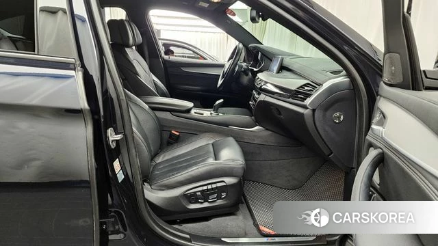 BMW X6 (F16) 2018 Черный из Кореи, фото 2