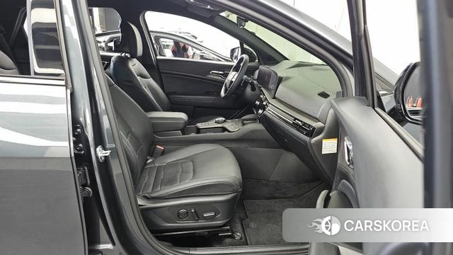 Kia The New Sportage 5th Generation Hybrid 2025 Серый из Кореи, фото 2