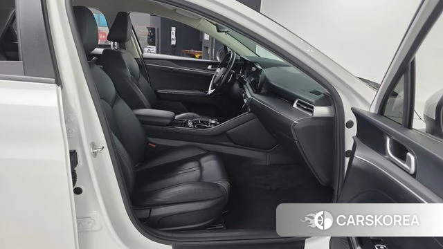 Kia K5 3rd generation 2022 Белый из Кореи, фото 2