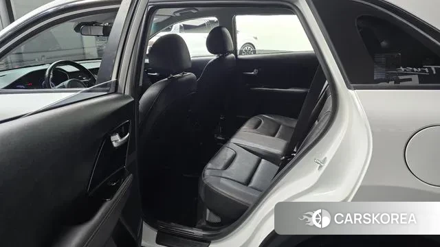 Kia The New Niro 2021 Белый из Кореи, фото 2