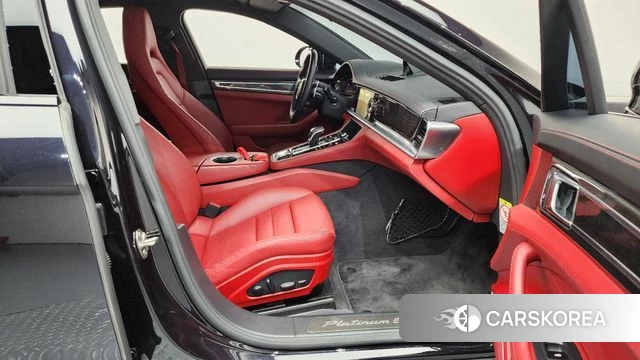 Porsche Panamera (971) 2023 Черный из Кореи, фото 2