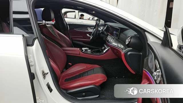 Mercedes-Benz CLS-Class C257 2018 Белый из Кореи, фото 2