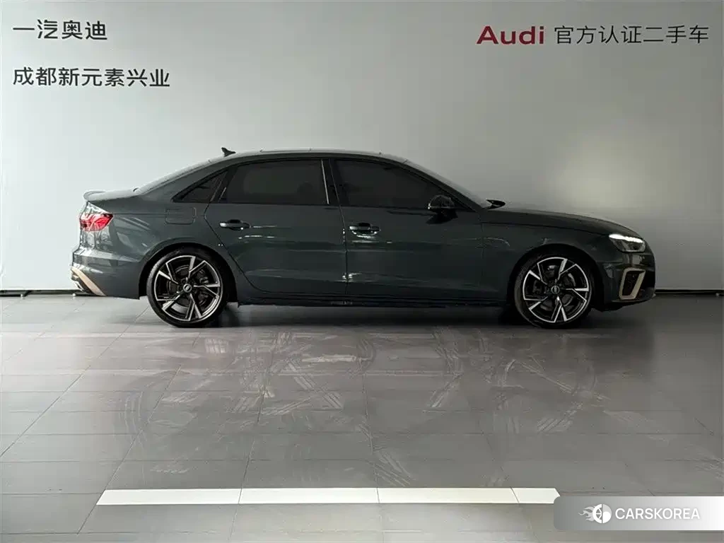 Audi A4L 2025 Зеленый из Китая, фото 2