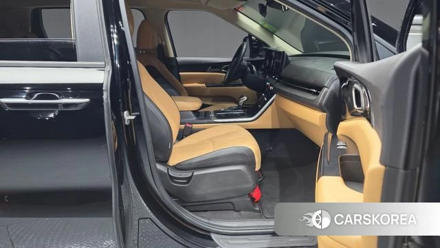 Kia Carnival 4th generation 2022 Черный из Кореи, фото 2