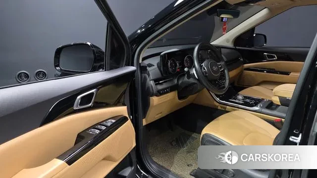 Kia Carnival 4th generation 2021 Черный из Кореи, фото 2