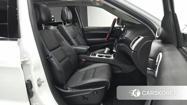 Jeep Grand Cherokee 2021 Белый из Кореи, фото 2