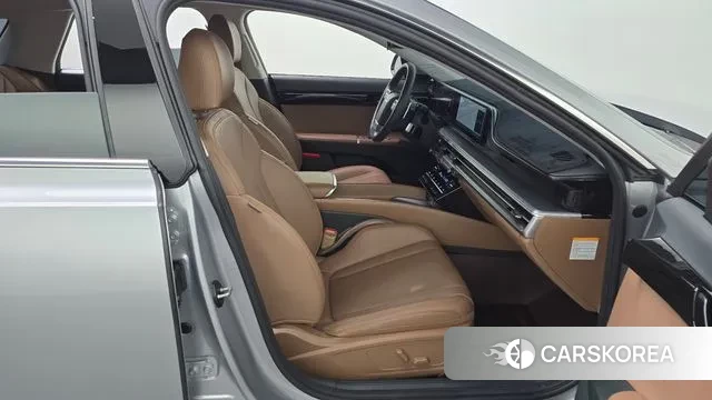 Hyundai Grandeur Hybrid (GN7) 2023 Серебряный из Кореи, фото 2