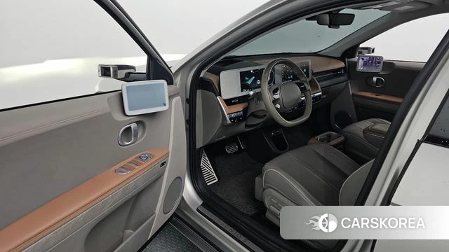 Hyundai Ionic 5 2022 Серебристо-серый из Кореи, фото 2
