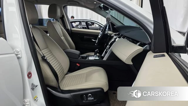 Land Rover Discovery Sports 2nd Generation 2021 Белый из Кореи, фото 2
