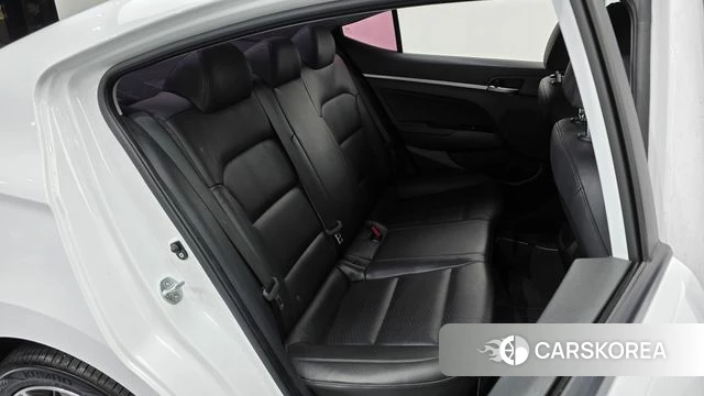 Hyundai The New Avante AD 2018 Белый из Кореи, фото 2