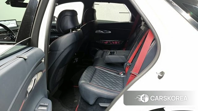 Genesis GV70 2021 Белый из Кореи, фото 2