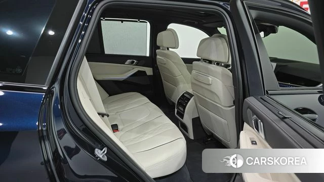 BMW X5 (G05) 2025 Черный из Кореи, фото 2
