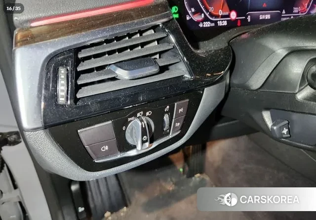 BMW 5 Series (G30) 2021 Серый из Кореи, фото 2