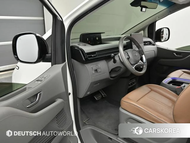 Hyundai Staria 2022 Белый из Кореи, фото 2