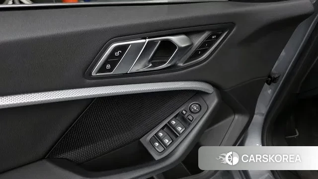 BMW 2 Series Gran Coupe (F44) 2023 Серебристо-серый из Кореи, фото 2