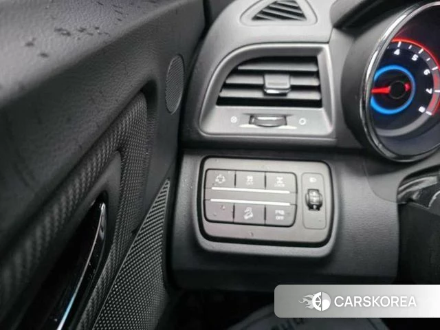 Ssangyong Tivoli Armor 2019 Синий из Кореи, фото 2
