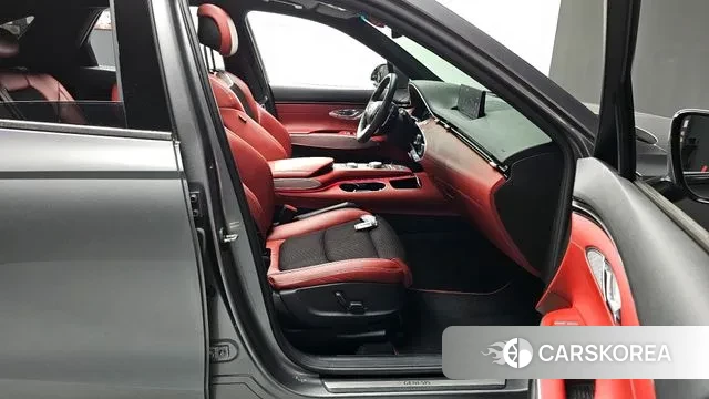 Genesis GV70 2021 Серебряный из Кореи, фото 2