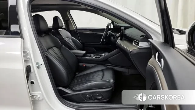 Kia K5 3rd generation 2023 Белый из Кореи, фото 2